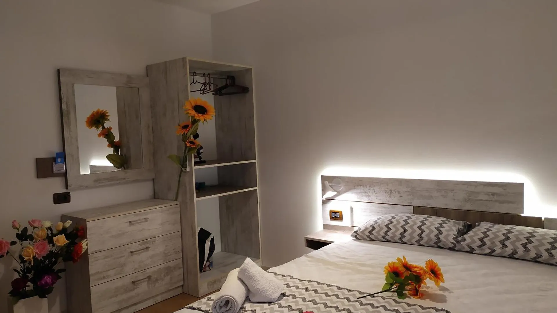 Dinamo Evoo Apartments Tirana
